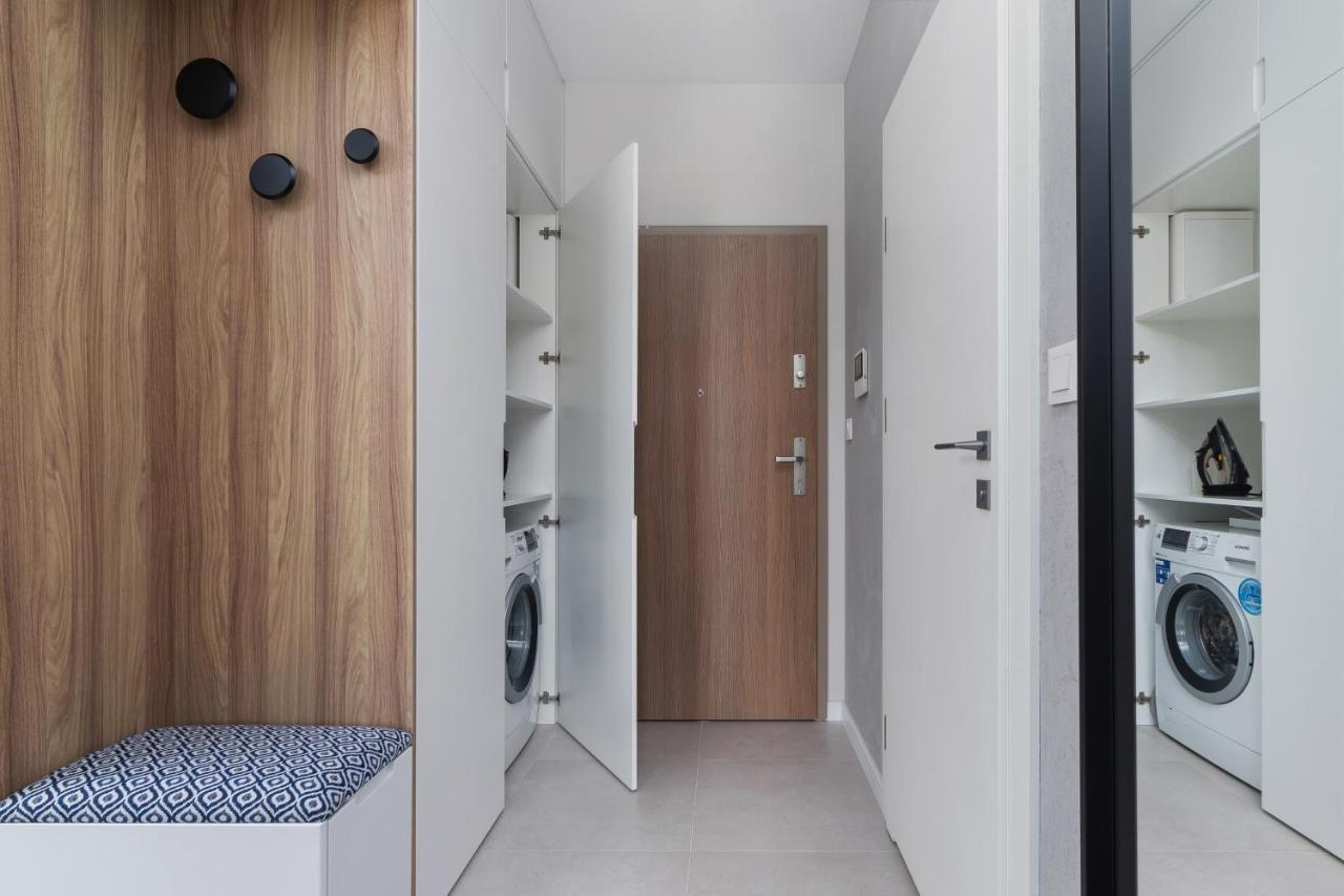 Lotniczowka Apartments By Renters Prestige Краків Екстер'єр фото