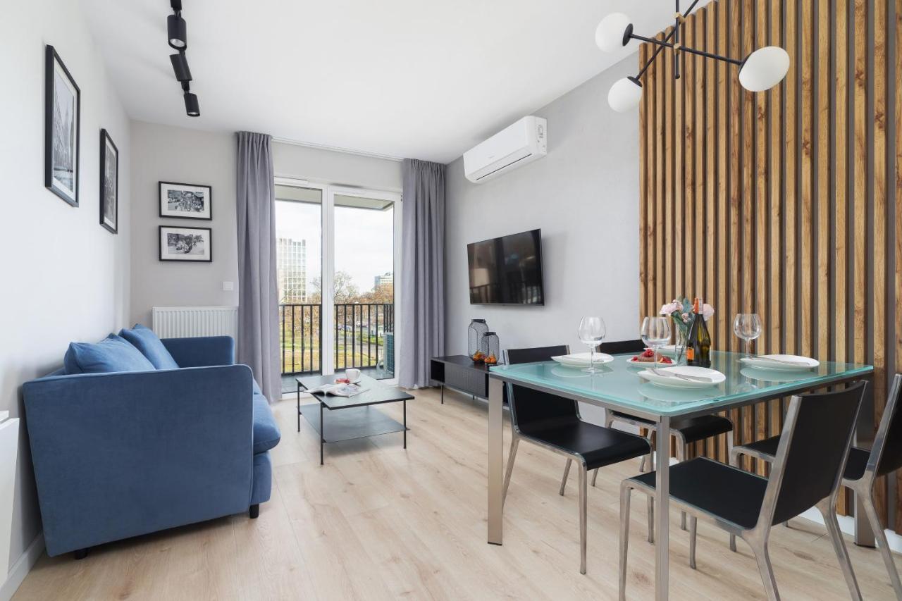 Lotniczowka Apartments By Renters Prestige Краків Екстер'єр фото
